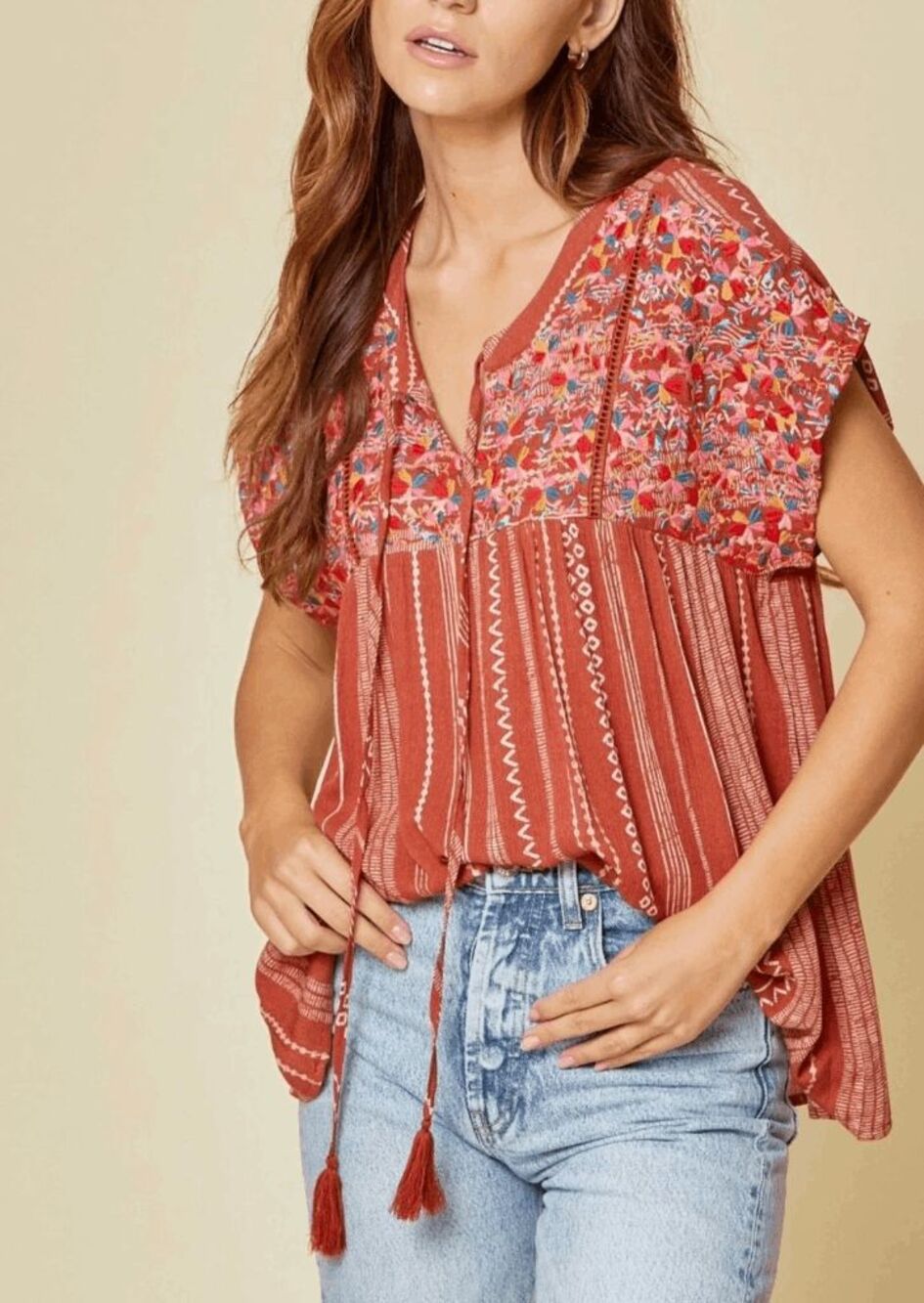 Savanna Jane Embroidered Short Sleeve Tassel Tie Blouse Women's Size Large